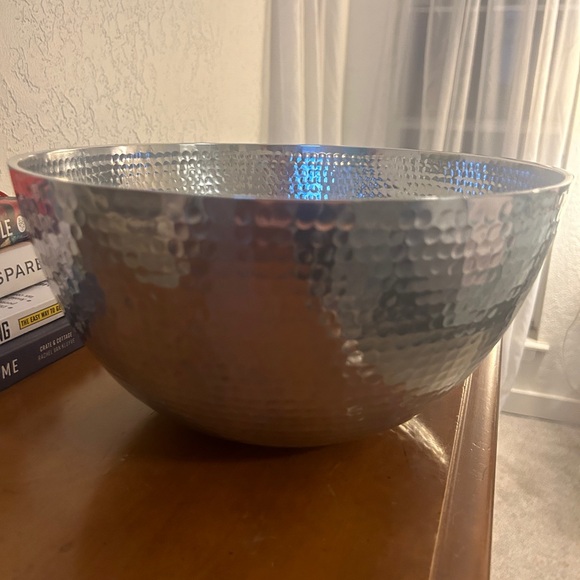 Towle Serving Bowl- New in Box - Picture 3 of 6